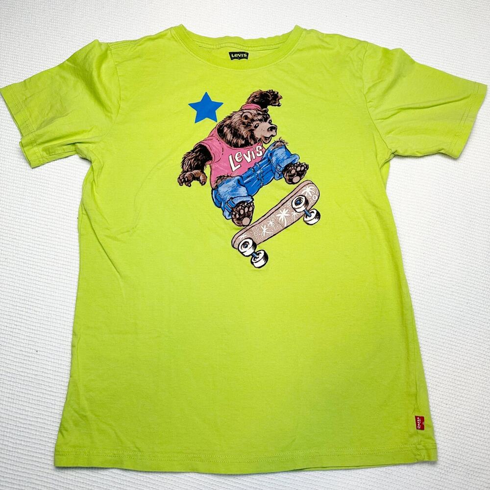 Levi's Bear On Skateboard Tee